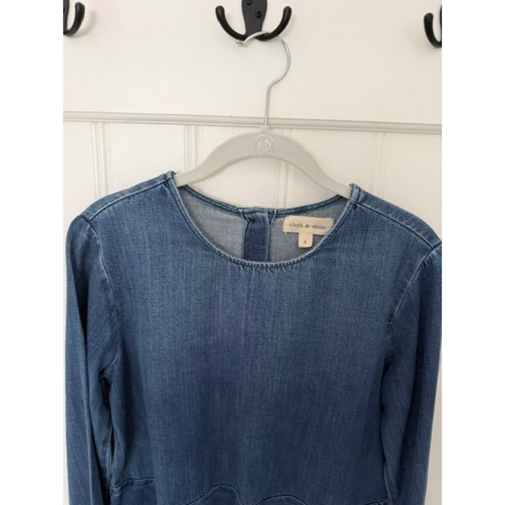 Cloth & Stone Chambray Lyocell Peplum Top Frayed Hem Button Back Long Sleeve S - Picture 4 of 10